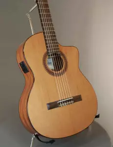 ویژگی های گیتار کلاسیک